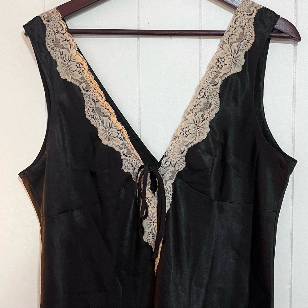 Whispers Lace Trim Slip Dress Black Lingerie Nightgown L/XL Feminine Romantic