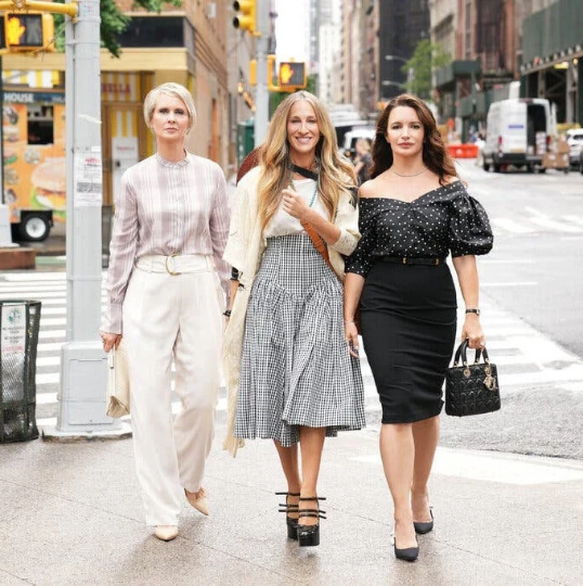 Turquoise Malachite Beaded Necklace, Carrie Bradshaw And Just Like That Sex City