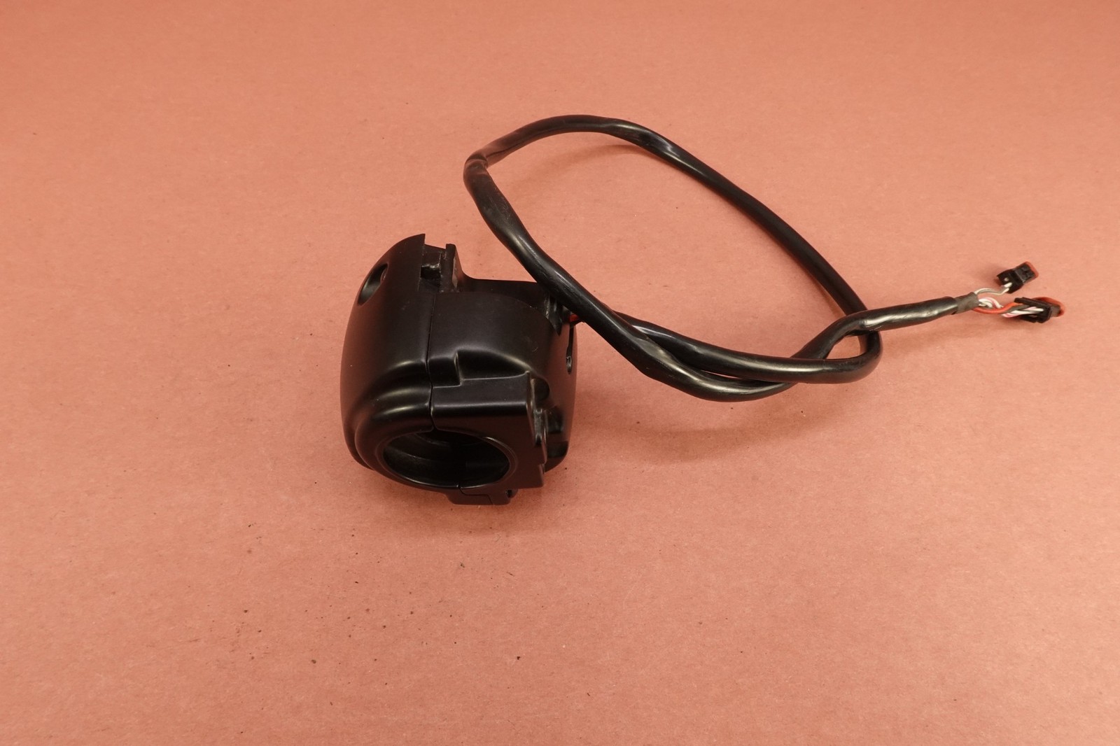 2018-2024 Harley Davidson Street Bob FXBBS Right Control Start Stop Switch