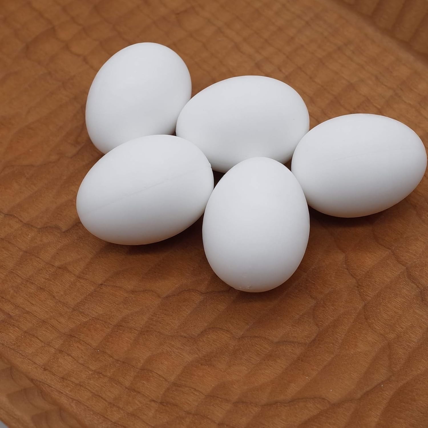 5 Pcs Hatching Eggs for Parrots, Macaws, Cockatoos, and Eclectus-37mm x 27mm