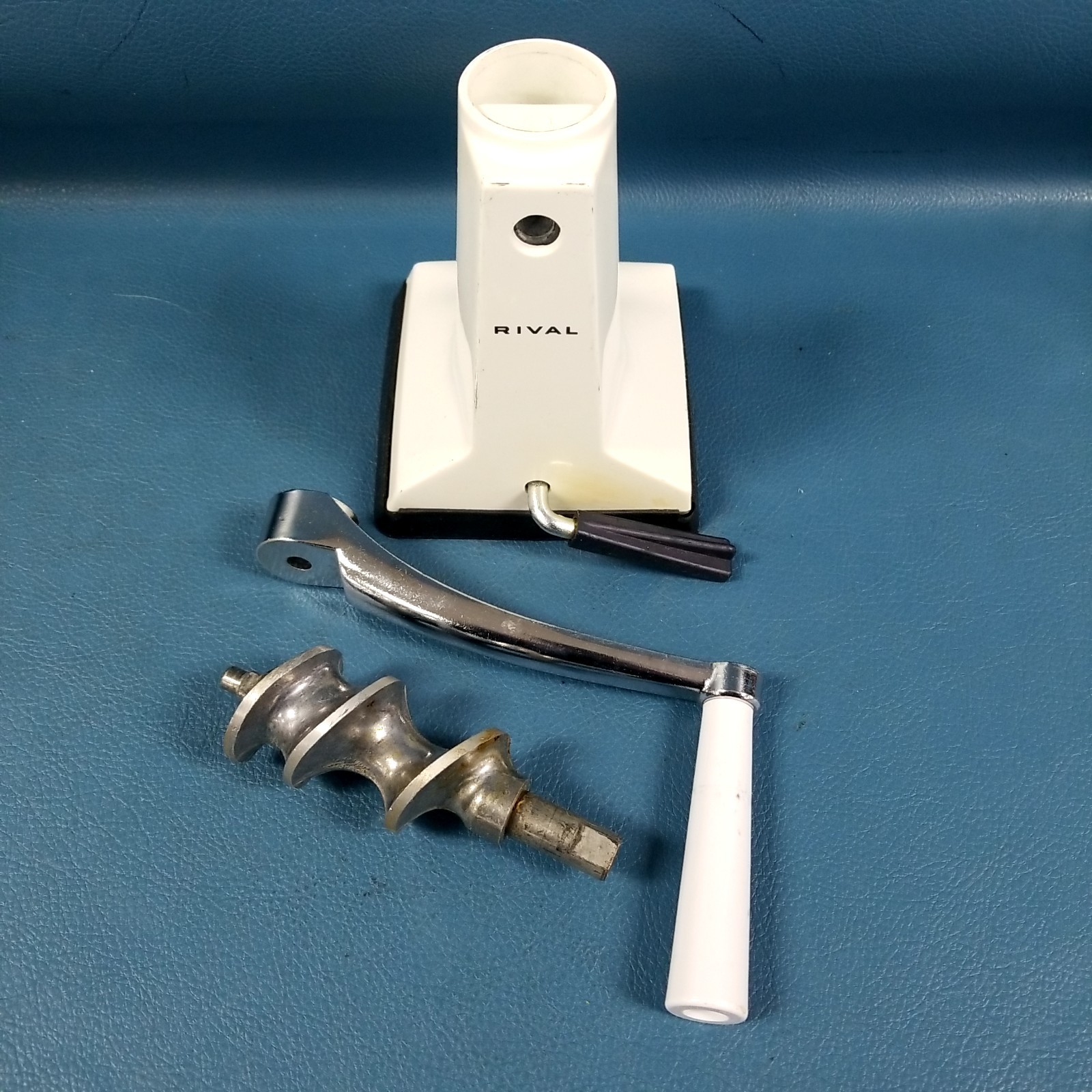 VTG Rival Grind-O-Mat Meat Grinder Food Chopper White #303 w/Box Manual