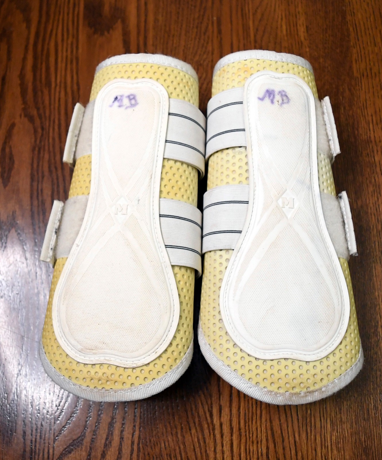 Majyk, boots, pair, white, Large