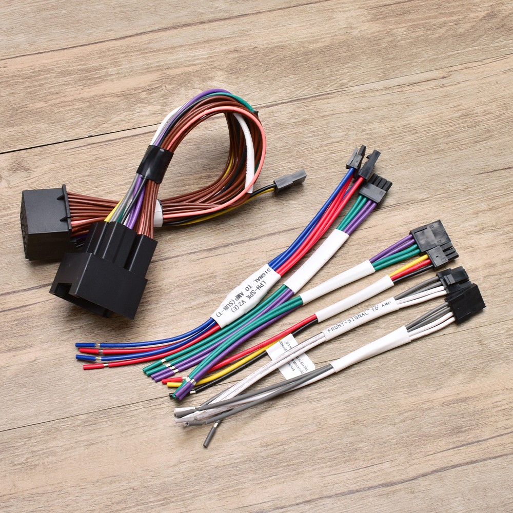 LPHFD31 L.O.C. Pro Audio Integration T-Harness for 2018-2023 Non-Amplified Ford