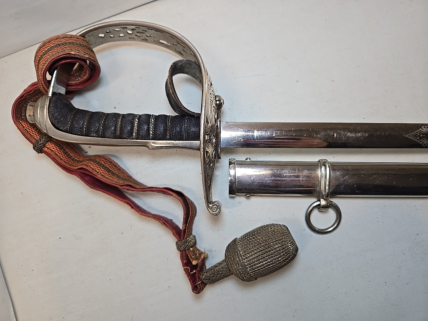 Schneiter & Wyss Bern WWI M1899 Swiss Officer Sword with Scabbard