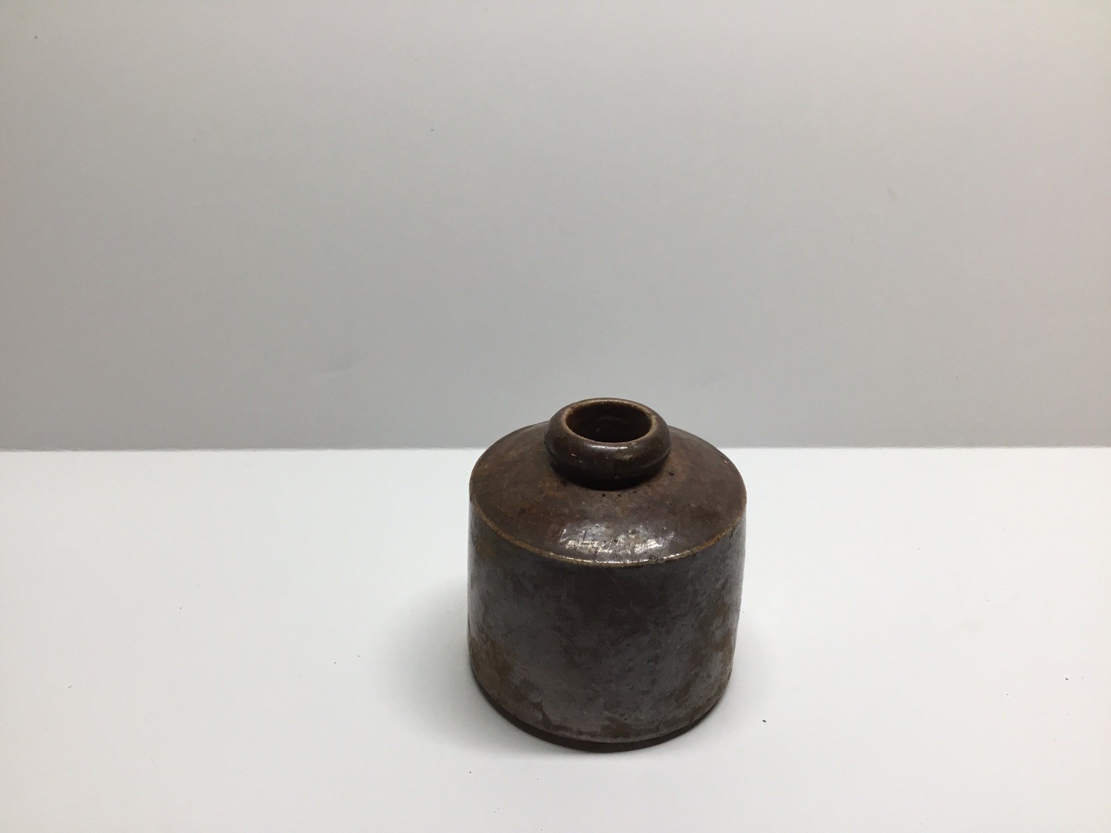 Antique Pork Pie / Penny Ink Stoneware Inkwell.