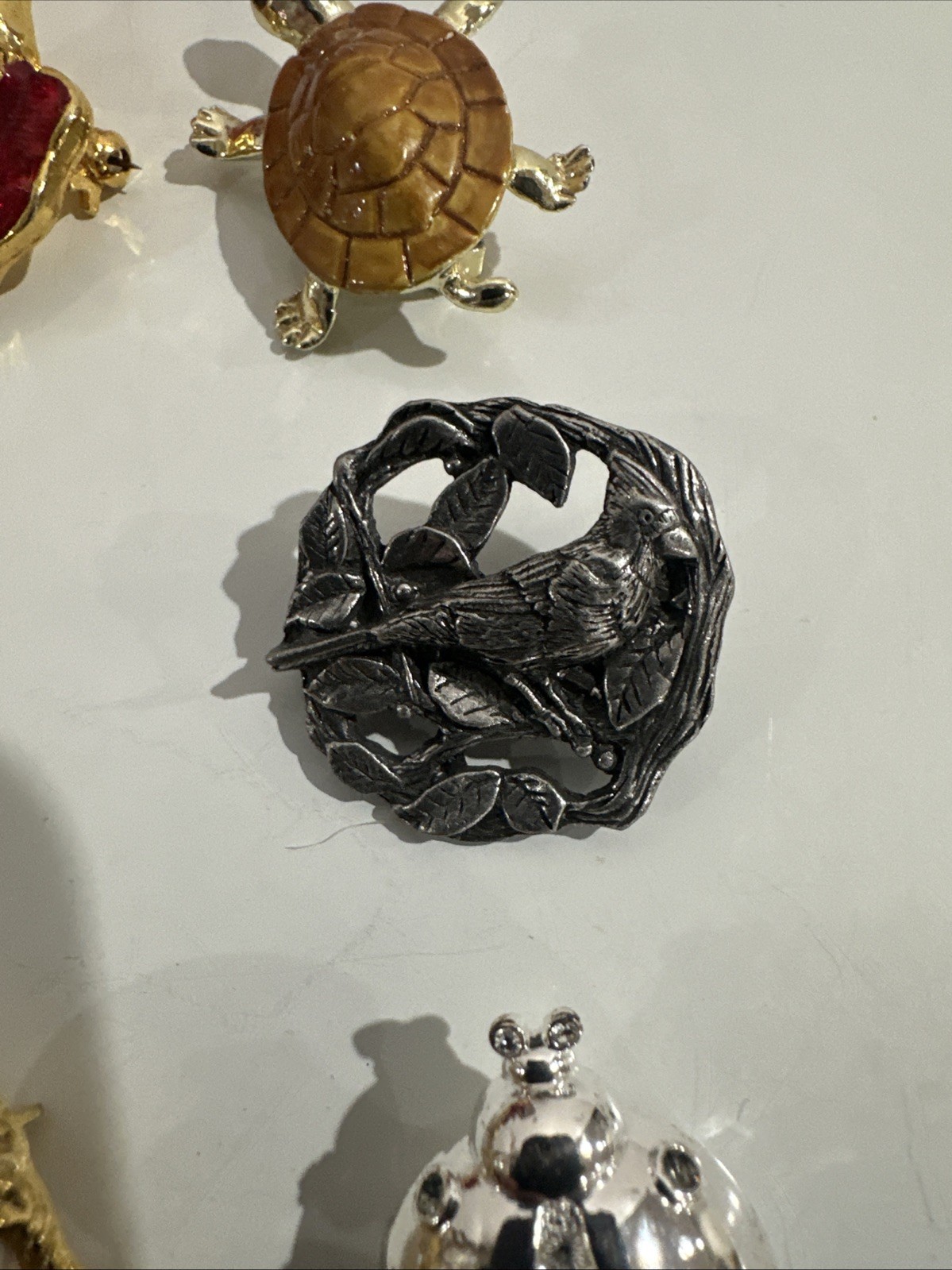 LOT Animals, Insect, person, Brooches, Hair claps 18 pc AAi,Avon, AK, Napier