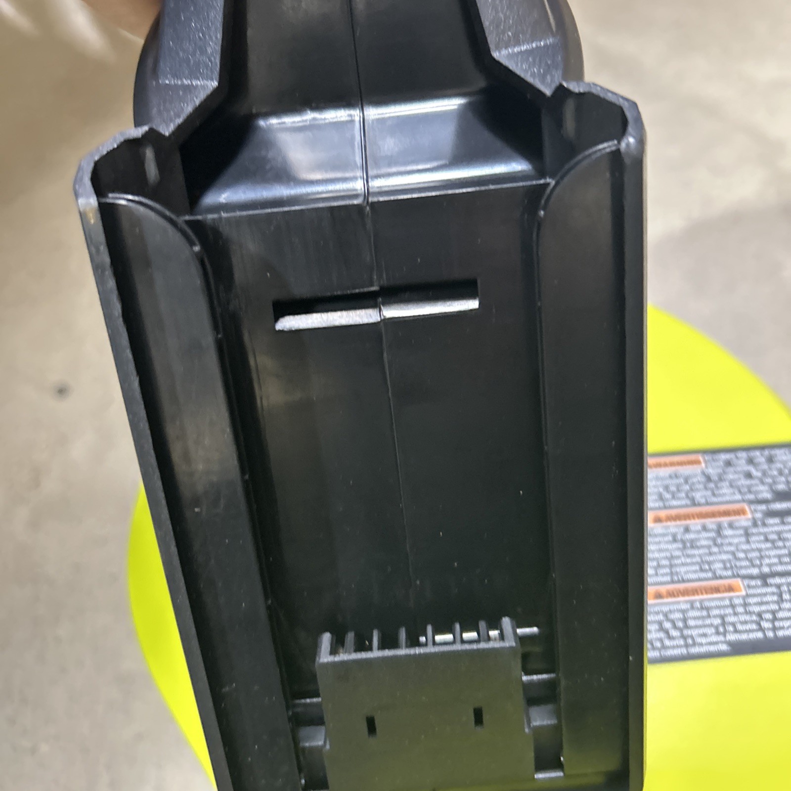 Ryobi RY40405BTL 40V Cordless Leaf Mulcher Z236