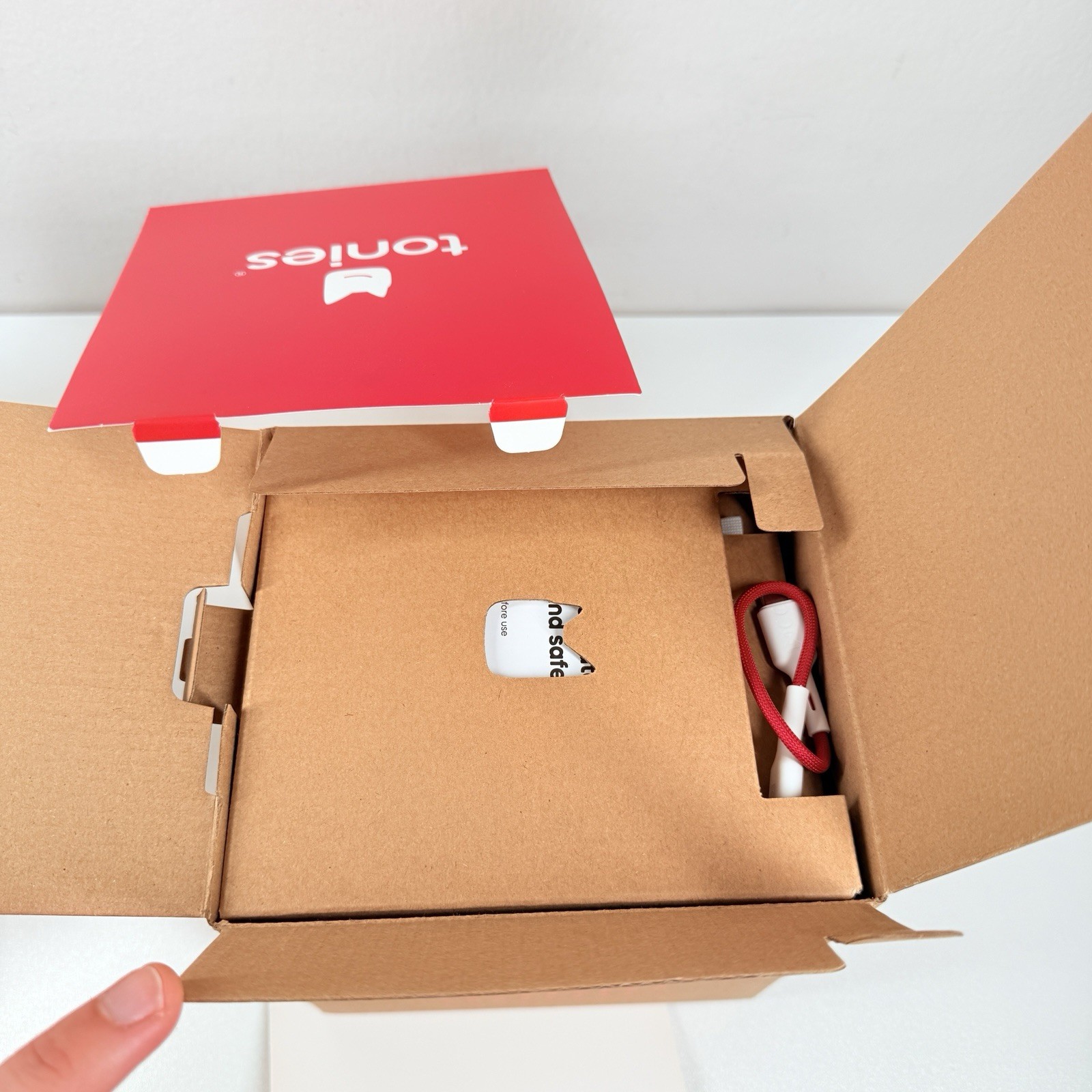 Tonies Toniebox 2 Red Bundle with Farm Animal Tonies Pig, Cow, Horse Open Box