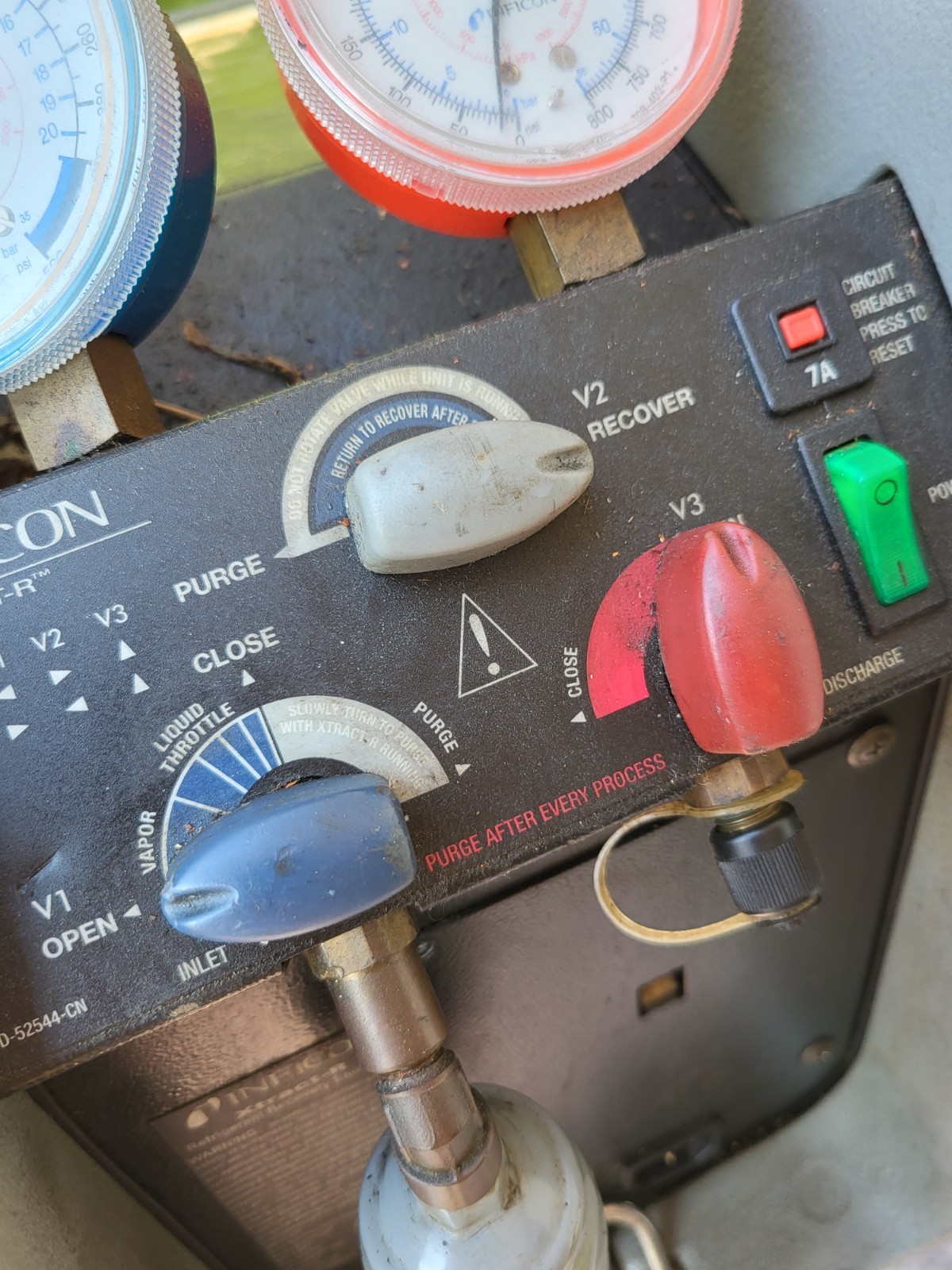 Inficon Vortex Dual Refrigerant Recovery Machine model #REMRT-1 SN# 0025045