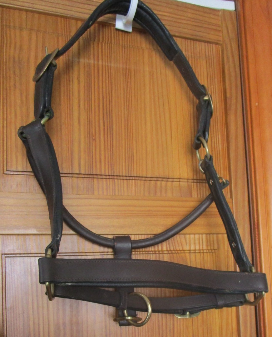 BROWN SMARTPAK PADDED LEATHER FULL SIZE HORSE HALTER
