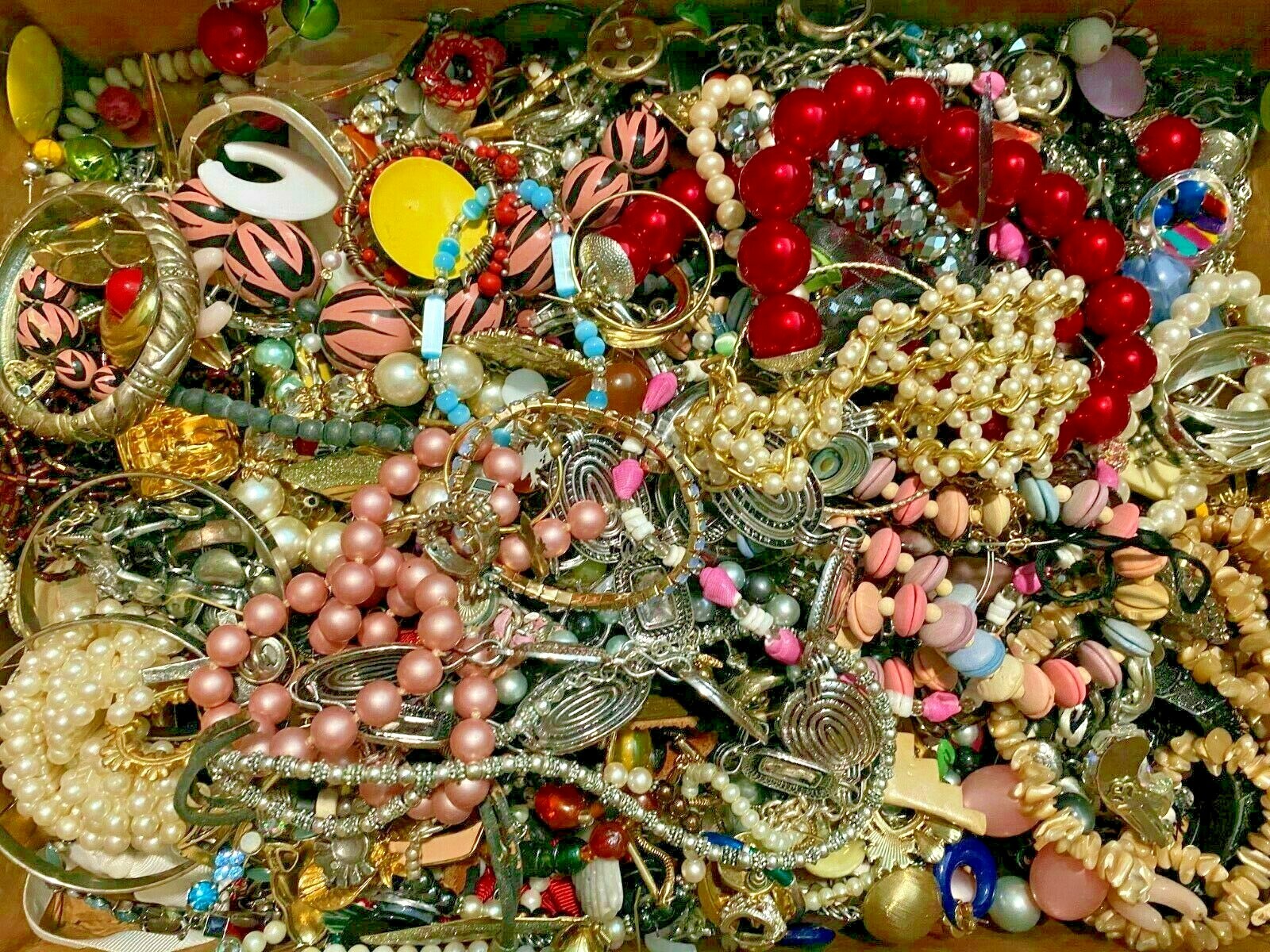 3 Pound Unsorted Huge Lot VTG Jewelry Vintage New Junk + Wear Resell Tangled In