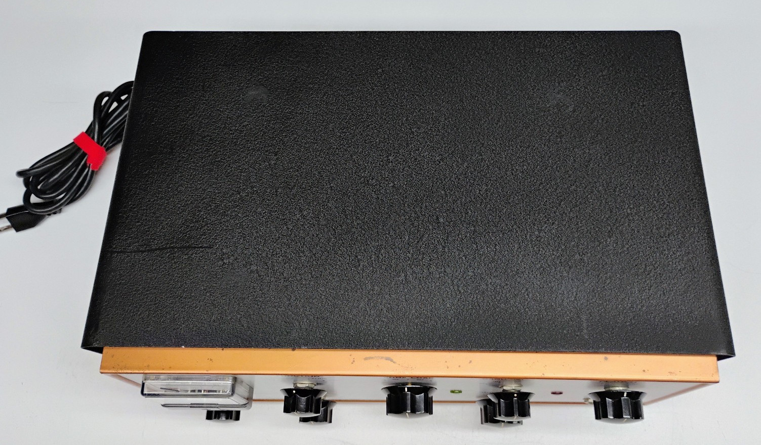 Vintage EICO Model 720 90 Watt CW Amateur Radio Transmitter. Powers Up!