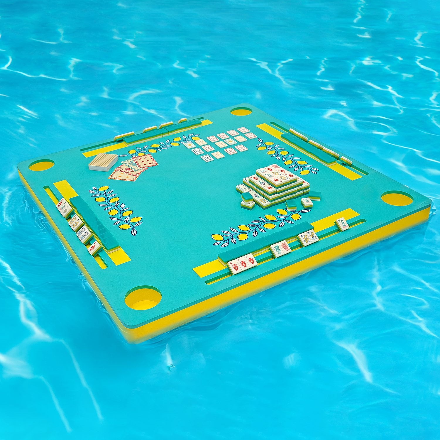 3-in-1 Floating Game Mat – Mahjong, Rummikub & Waterproof Cards 🎲💦