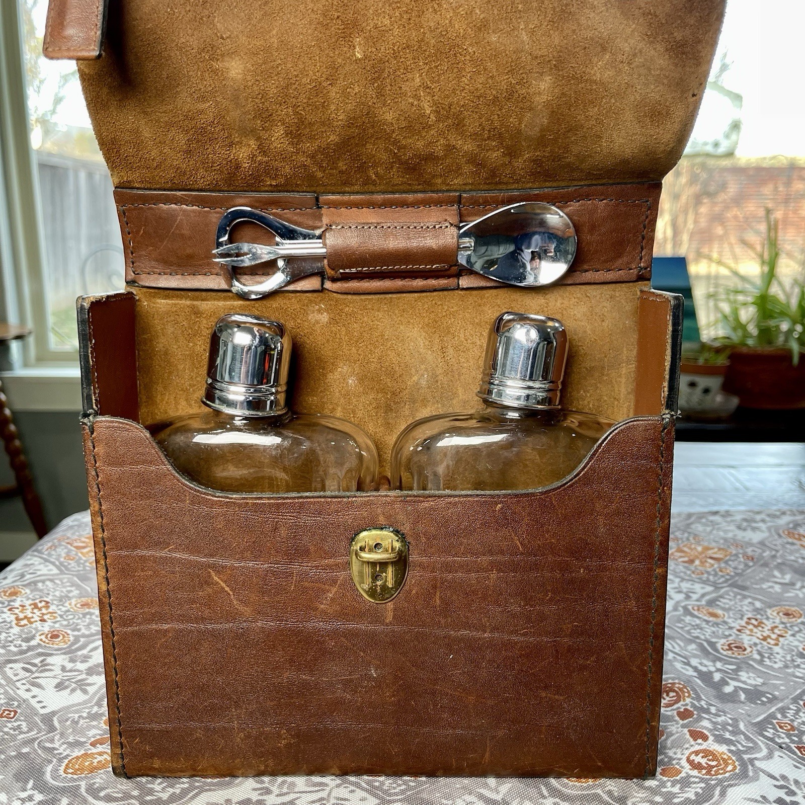 Vtg Bosca Travel Bar Set: Leather Case 2 Flasks Shot Glass Bottle Opener Stirrer