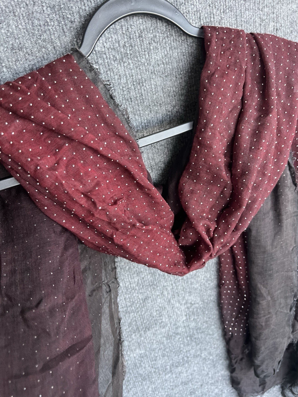 Avant Toi embellished with small silver dots Scarf Ombre Red Black Large 72X57”