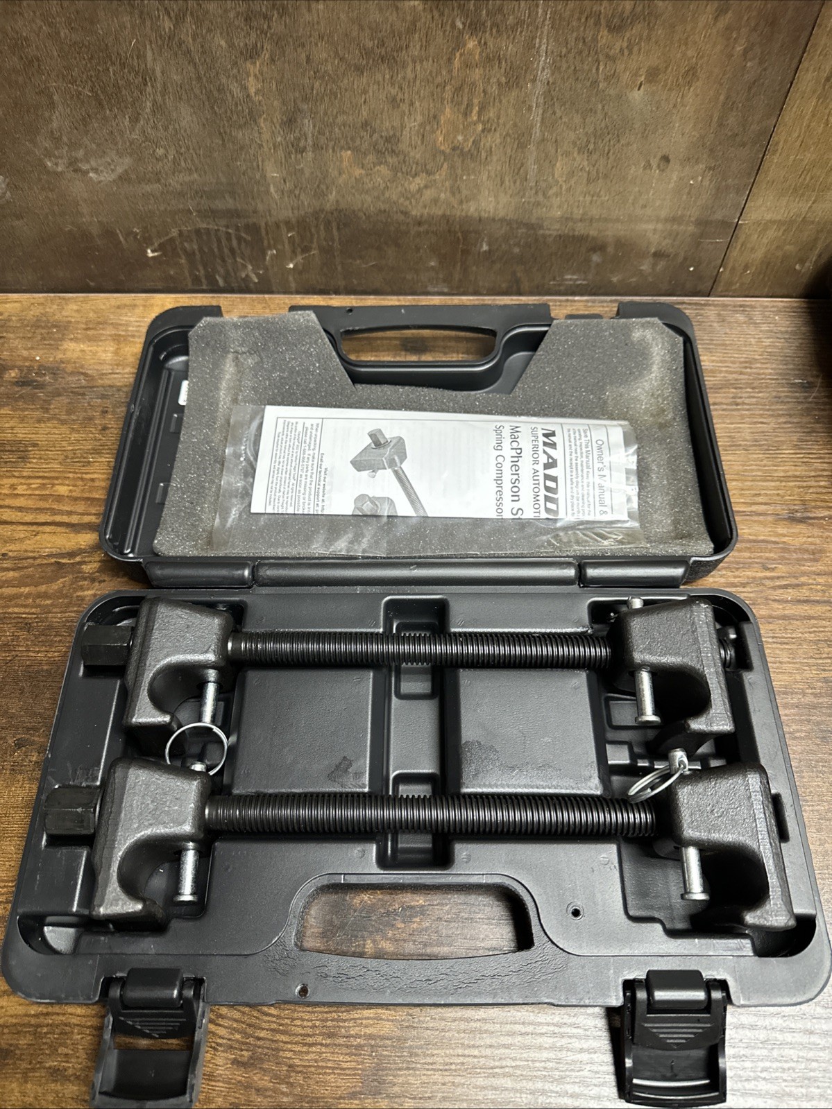 Maddox Macpherson Strut Spring Compressor Set ME4-1 In Storage Case (LOOKS NEW)