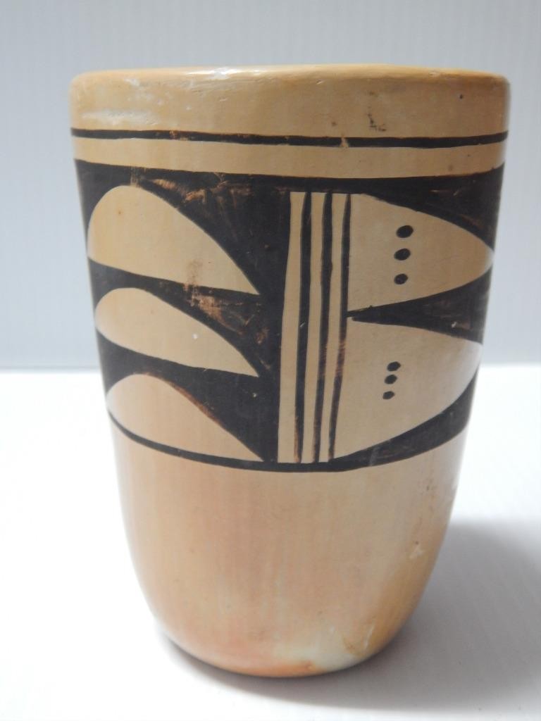 DATED 1954 VINTAGE HOPI PUEBLO INDIAN POTTERY CYLINDER FORM POT - NICE !