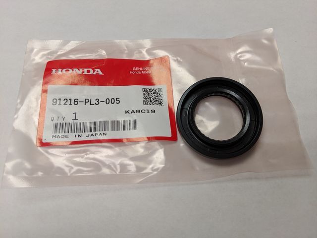 Genuine Honda Manual Transmission Input Shaft Seal 91216-PL3-005