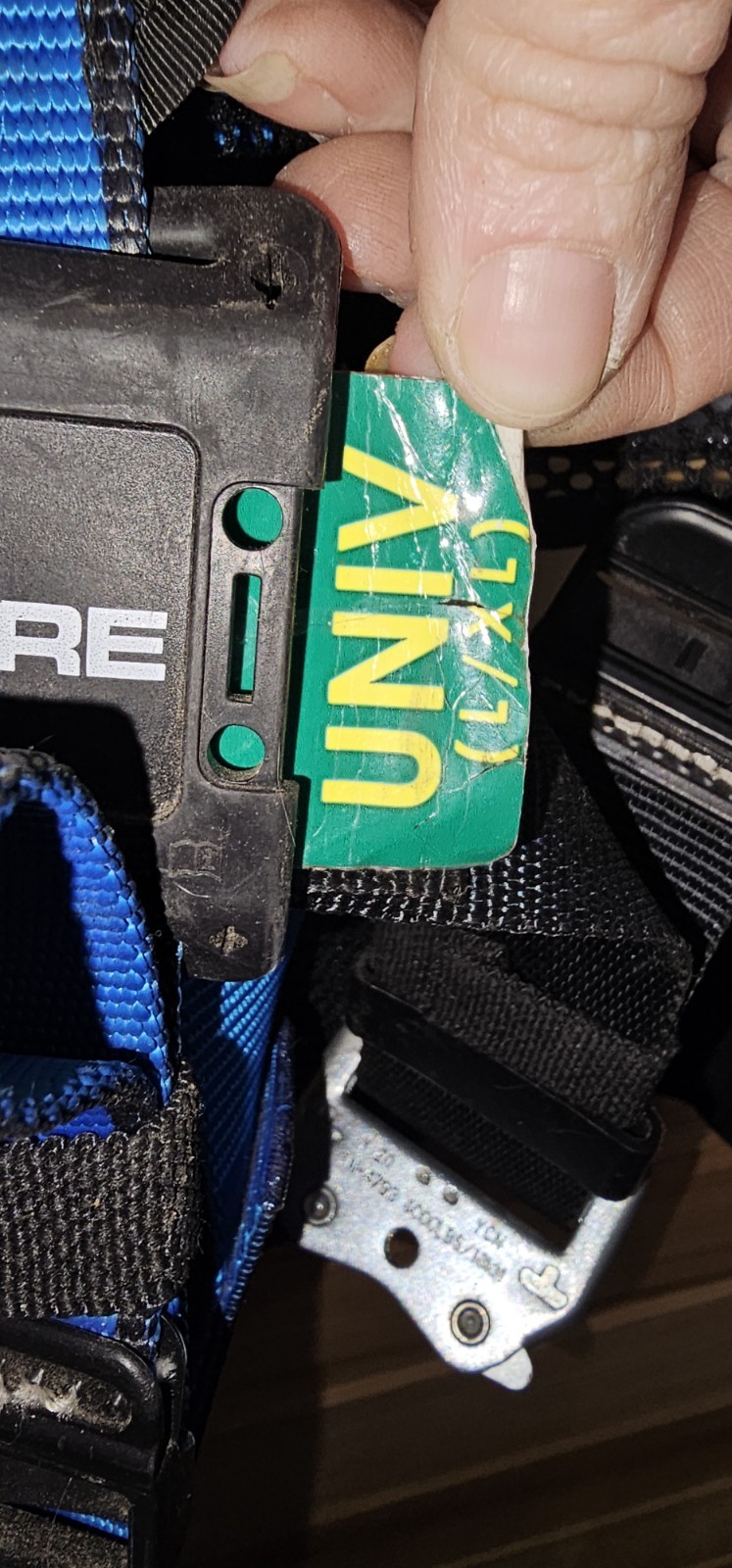 HONEYWELL MILLER AC-QC-BDP/UBL Full Body Harness AirCore L/XL