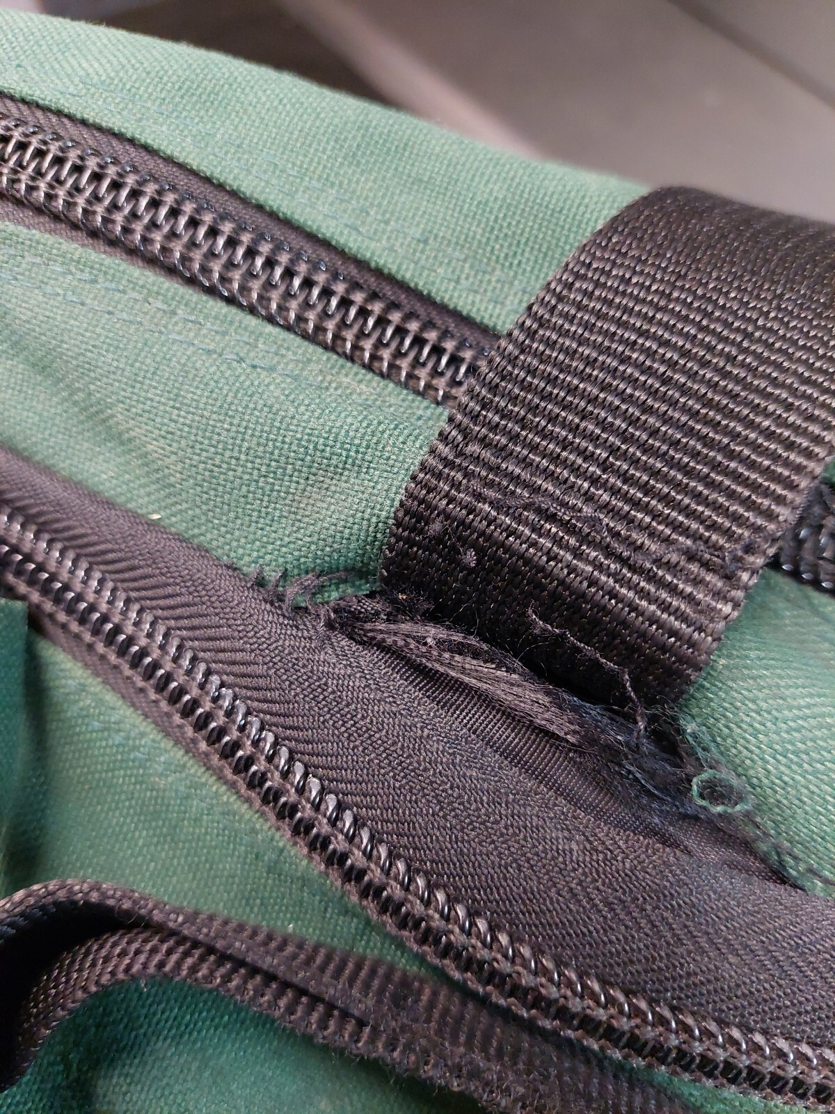 Dynamed Oxygen Cylinder Tank Airway Green Medical Bag