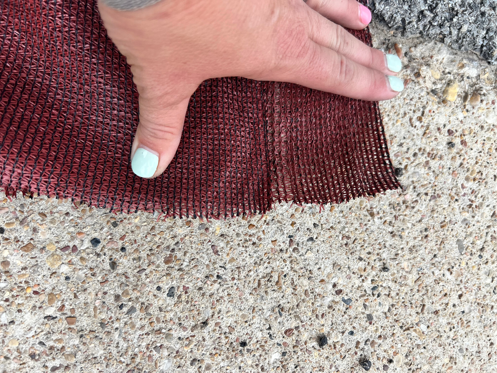 ROLL of Sun Shade Windscreen Fabric UV Block RED 6' for Awning, Patio, Shelter