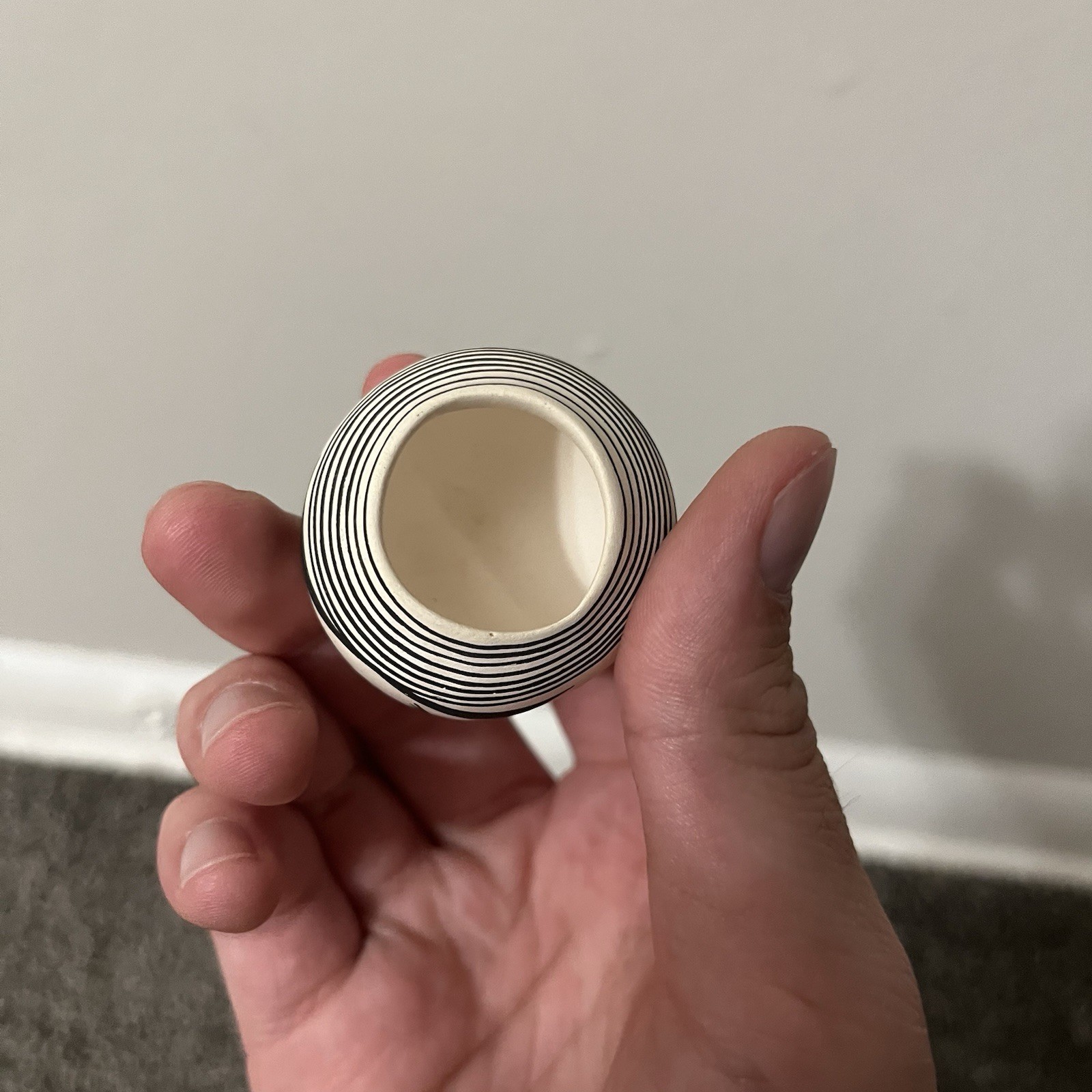 Laguna New Mexico Small Native American Pottery Signed V Pino 2”x 1.5” Vase Bird