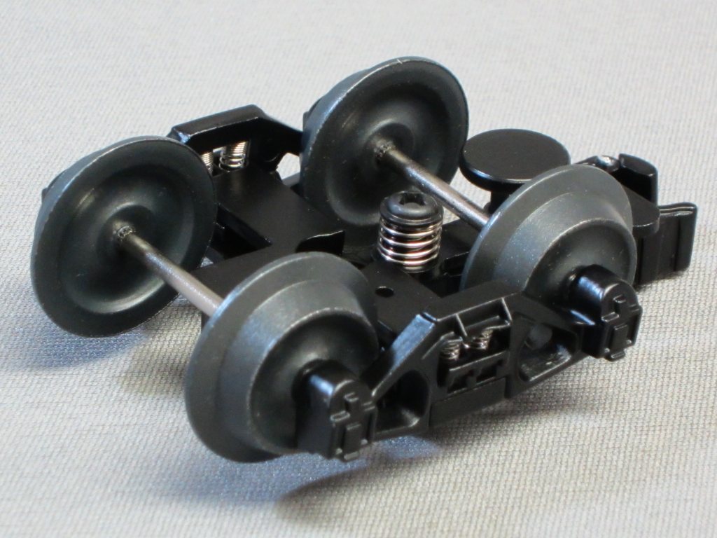 LIONEL METAL SPRUNG TRUCKS train fasttrack wheels couplers car axles 6-14078 NEW