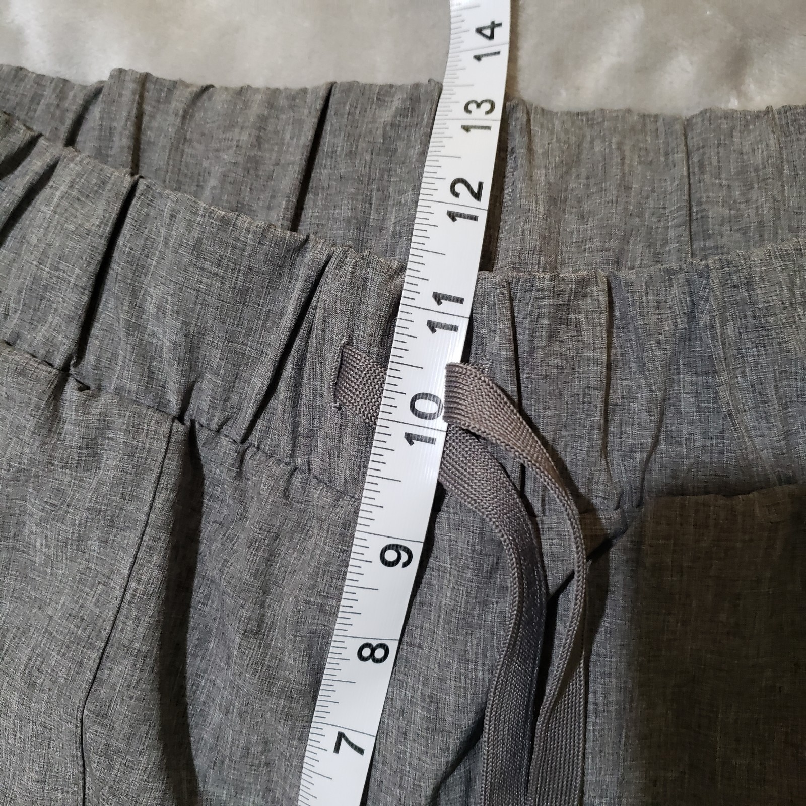 Hanes Scrub Set LRG V-Neck Top, MEDM Jogger Pants Excellent Condition Preowned