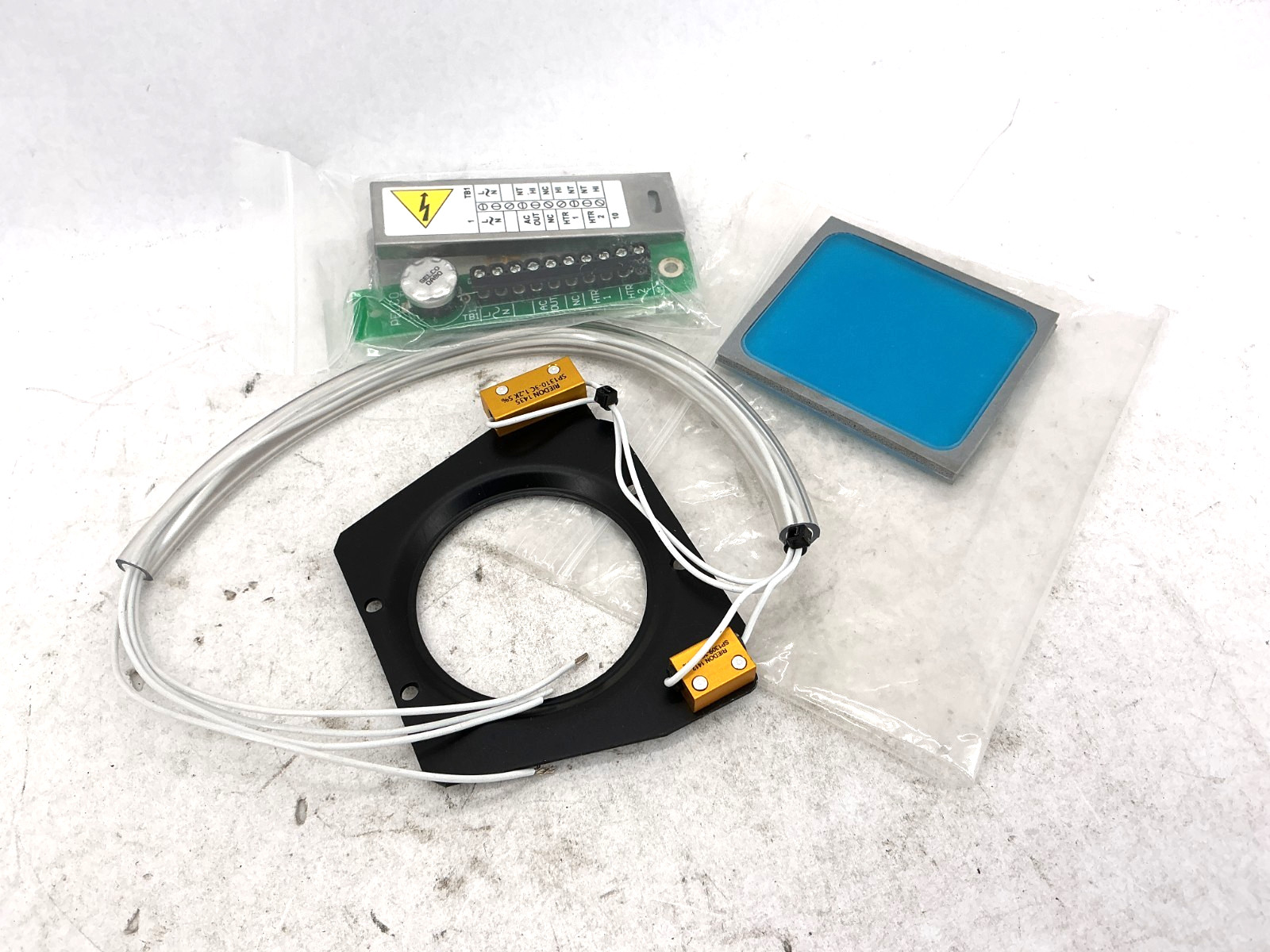 New Pelco HD35-1 Heater & Defroster Kit 25W 125VAC HD351 - No Box