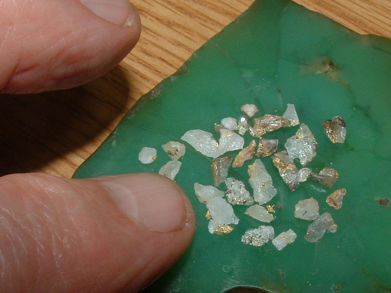 NATURAL GOLD AND QUARTZ MINI SPECIMENS 1 GRAM CALIFORNIA GOLD