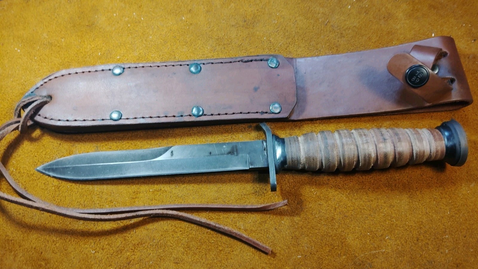 WWII M3 Fighting Knife