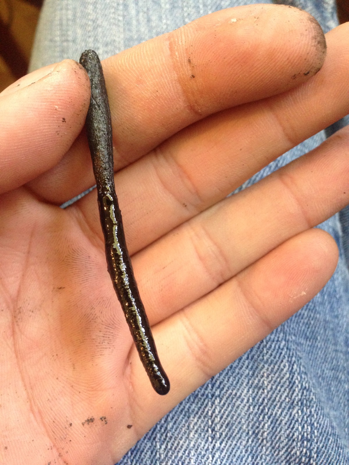 Hafting Pine Pitch Ball One Ounce