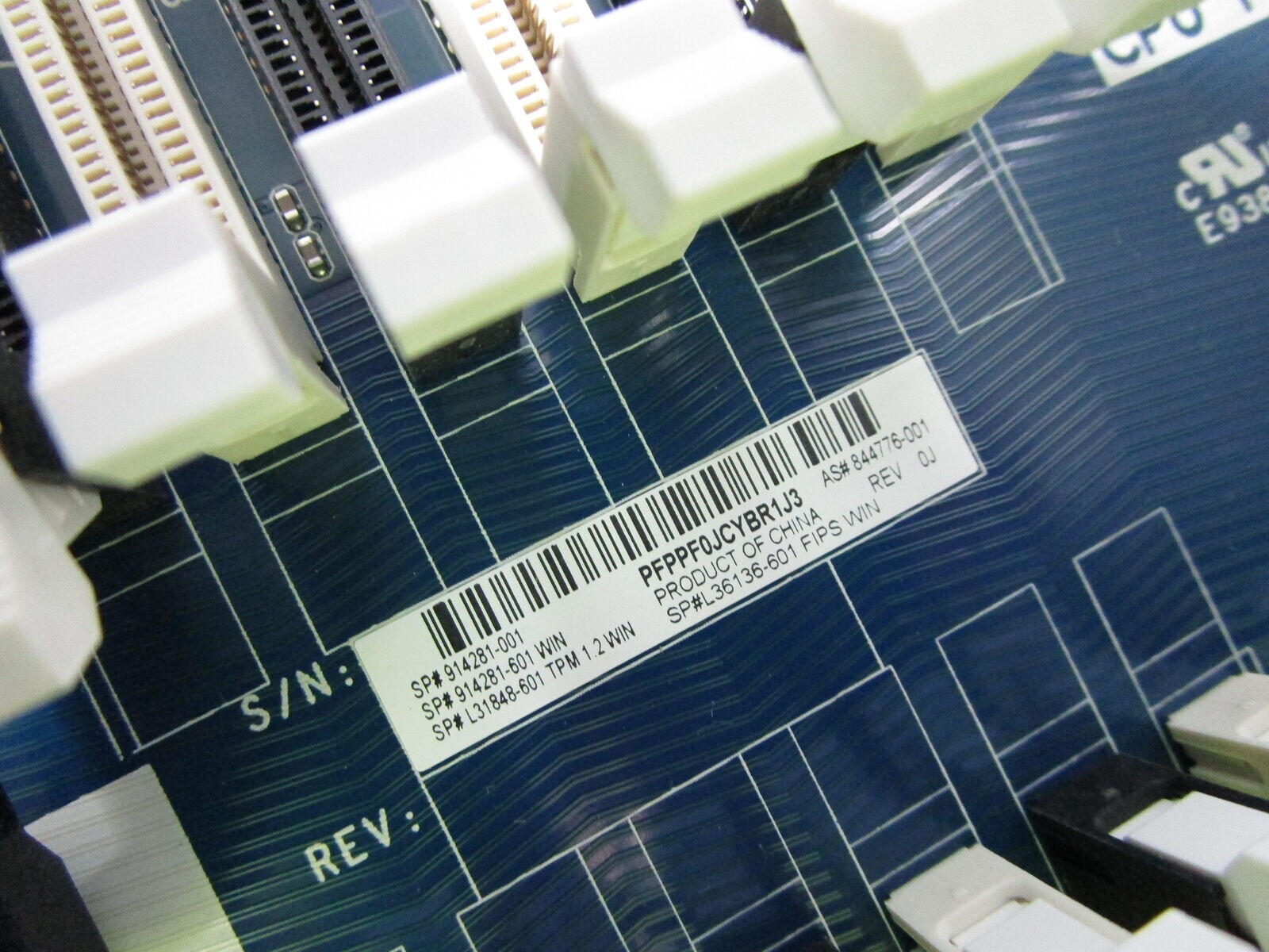 HP Z8 G4 MOTHERBOARD 914281-001 844776-001 W/ 2 XEON SILVER 2.6 CPU & HEATSINK