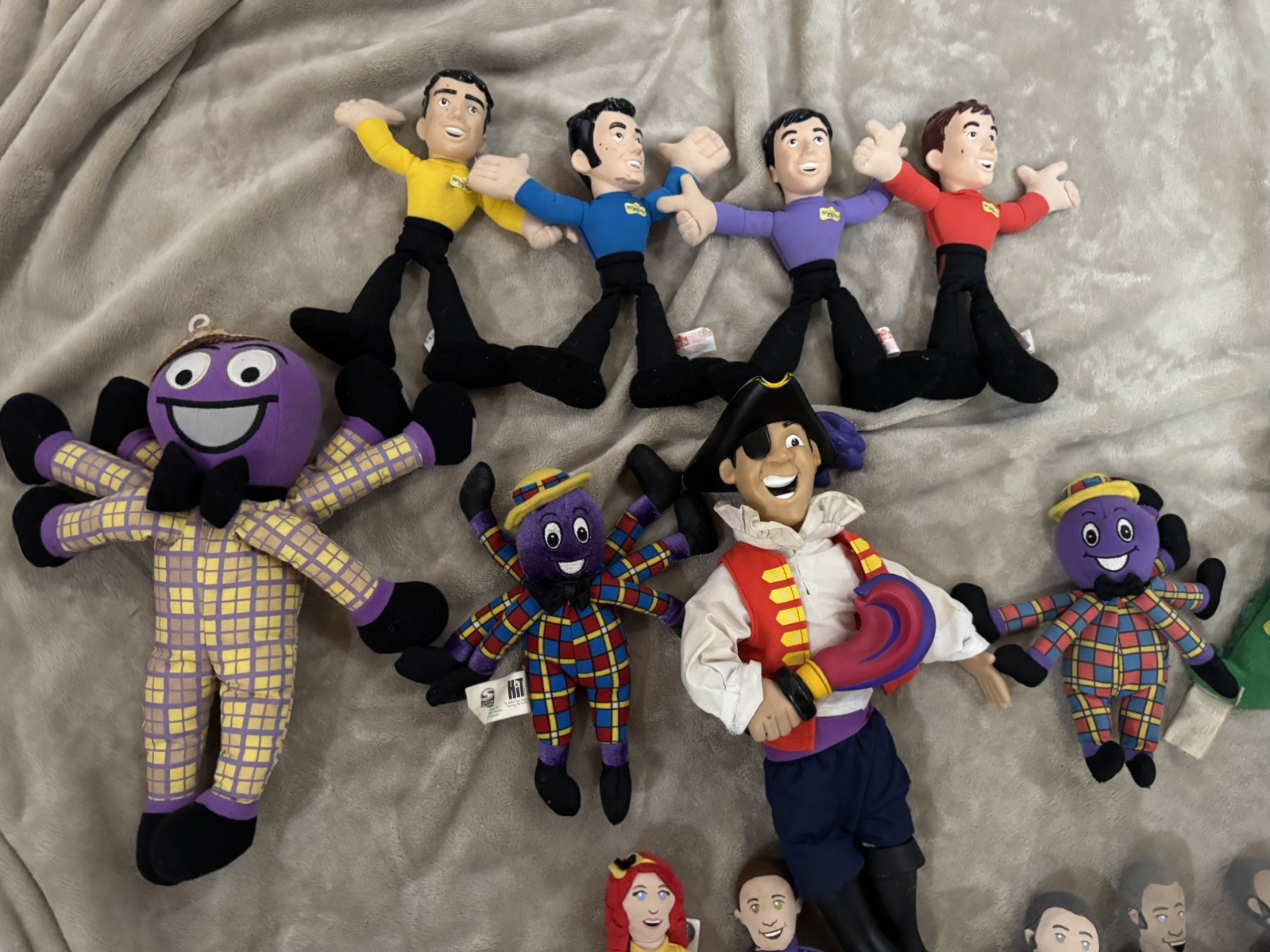 The Wiggles HUGE Vintage Lot Toys, Bedding, Toy Box, DVD’s, VHS, Books, Plushies