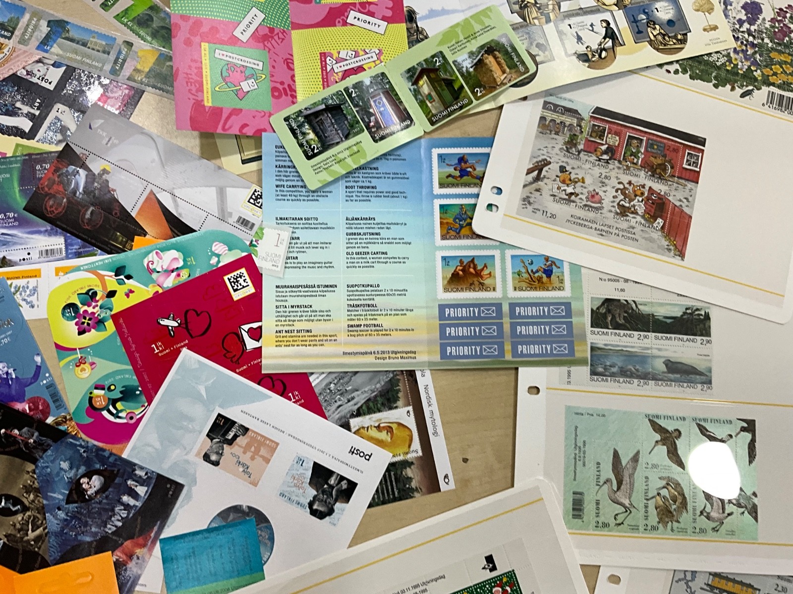 Finland MNH Stamps modern sheets booklets 102 different items @4*