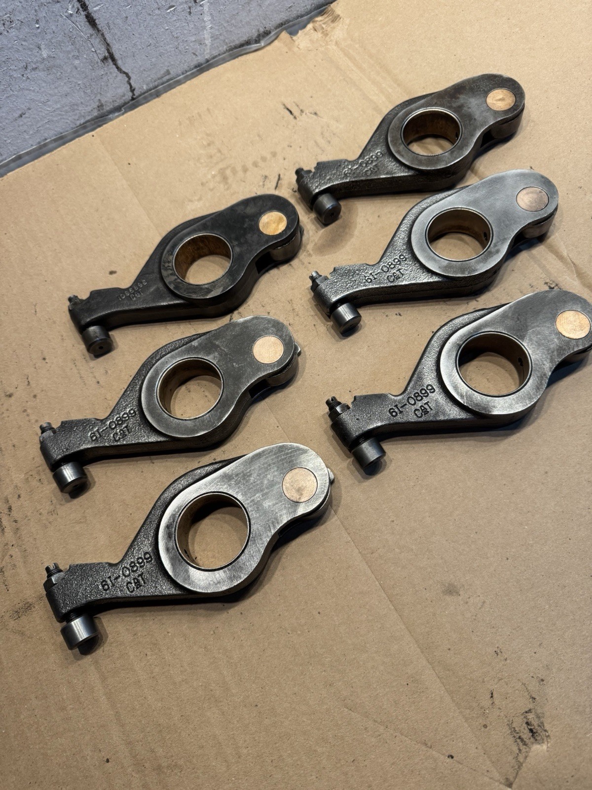 Set of 6 Caterpillar C15 Engine Valvetrain Rocker arm 6I0899 OEM 1085896