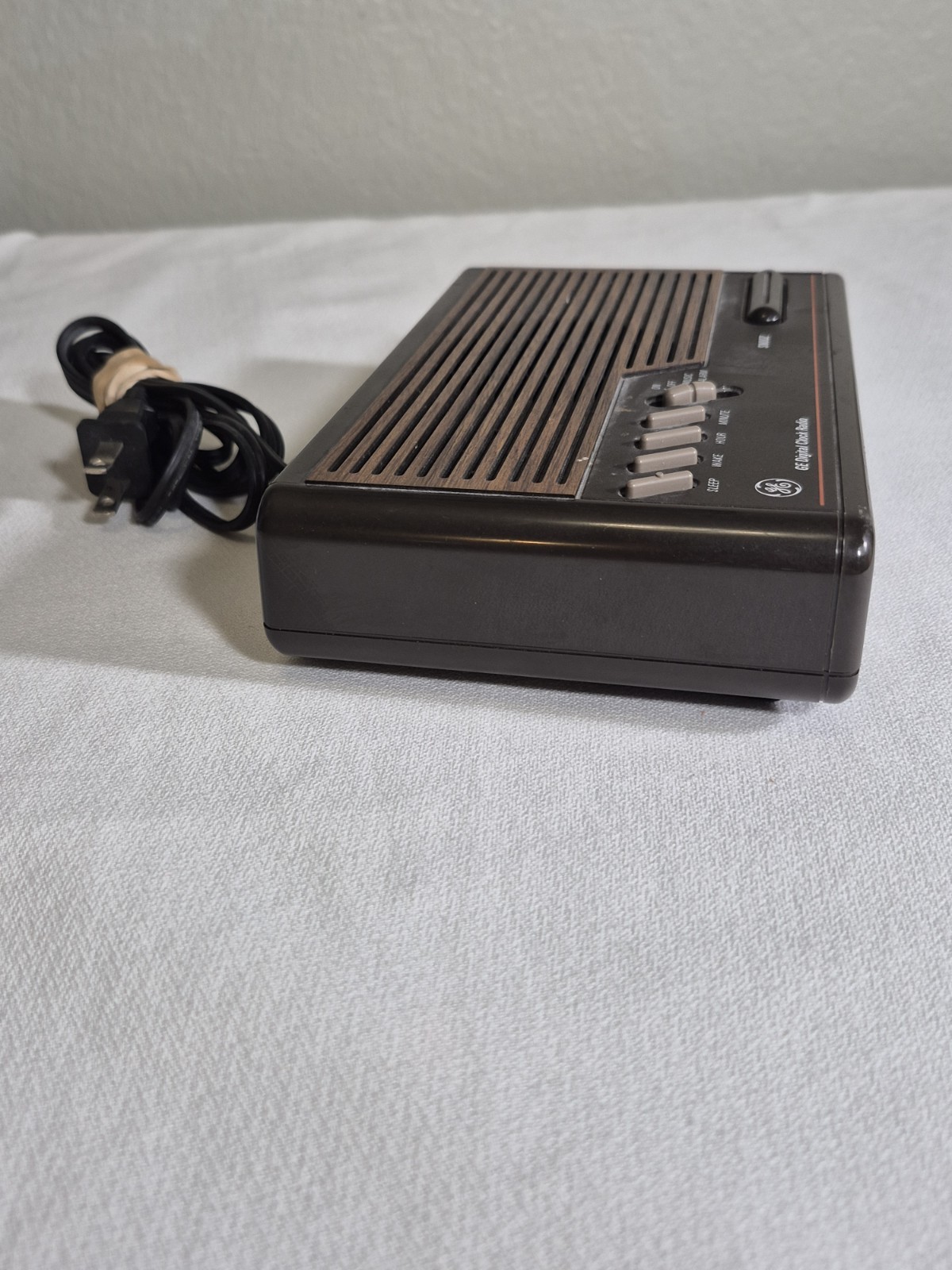 Vintage GE Digital Clock Radio Model 7-4612A AM/FM Alarm TESTED W/ COVER