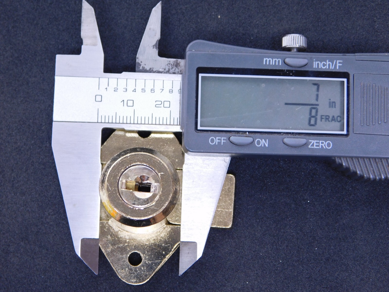 DESK OFFICE DRAWER CABINET LOCK BRASS 7/8"DIA x 3/4"L Cylinder (Keyed Alike) HN