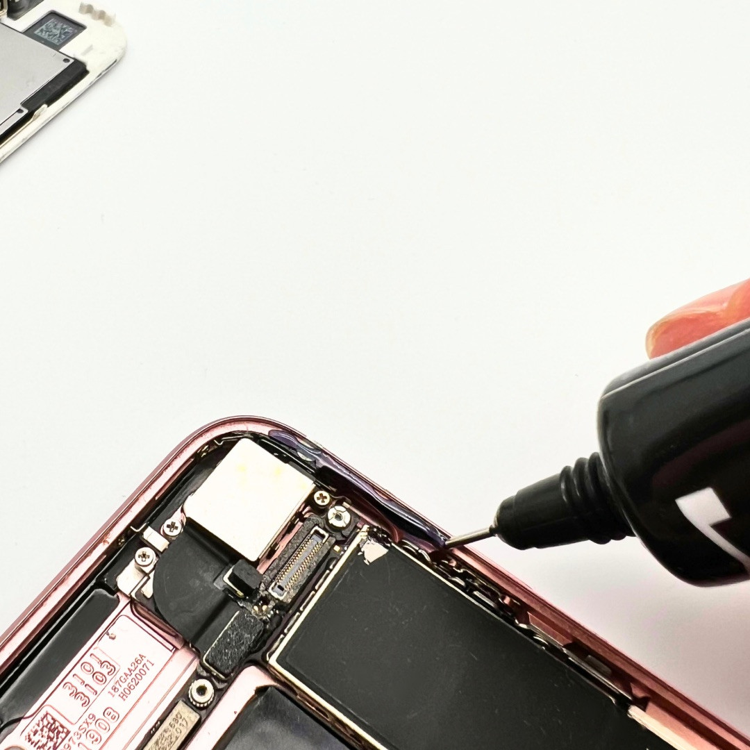 Miyagis Phone-Fu Glue Universal Multi-Purpose Adhesive Smartphone Display Glass Black