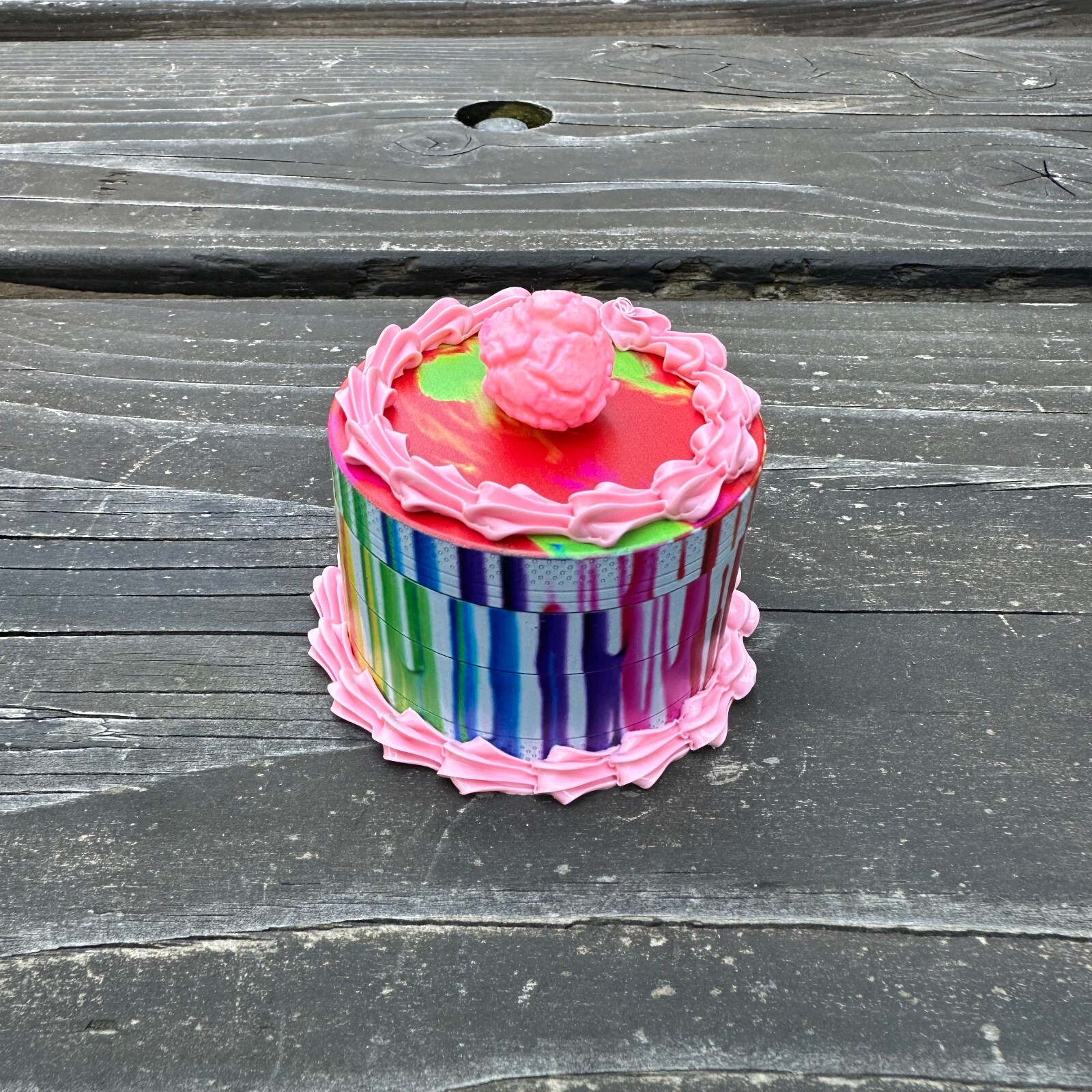 2.5 inch Cake Herb Grinder Spice Crusher