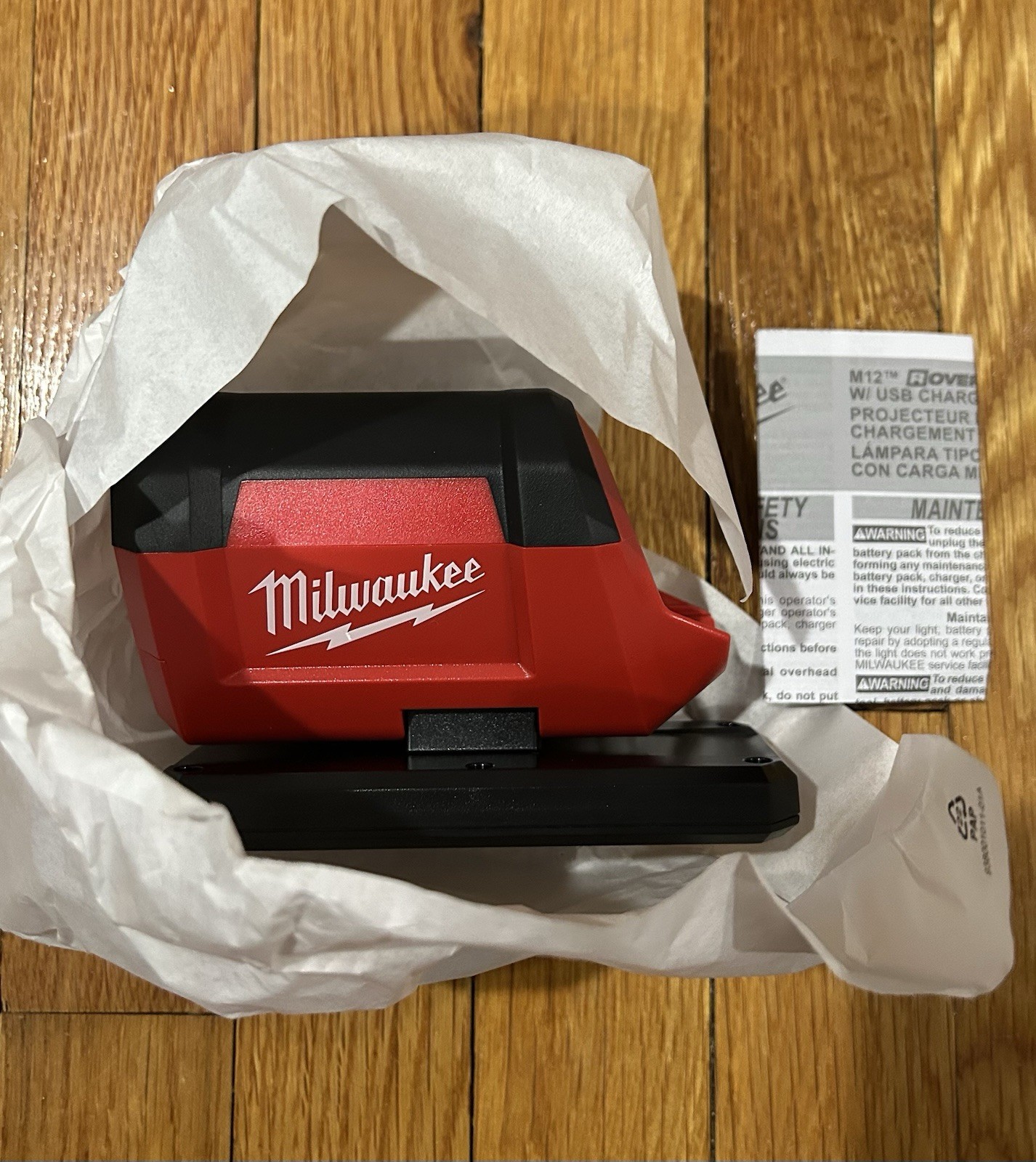 MILWAUKEE 2367-20 LED WORK FLOOD ROVER LIGHT ROVER M12 12 VOLT MAGNETIC TOOL NEW