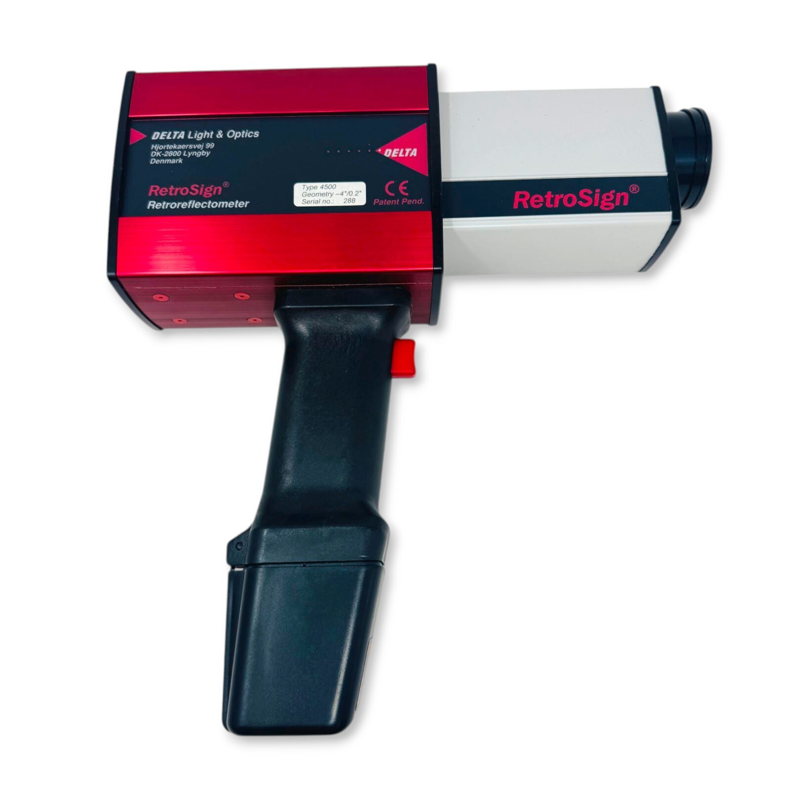 Delta Light Optics RetroSign Retroreflectometer Type 4500 with Case, Accessories