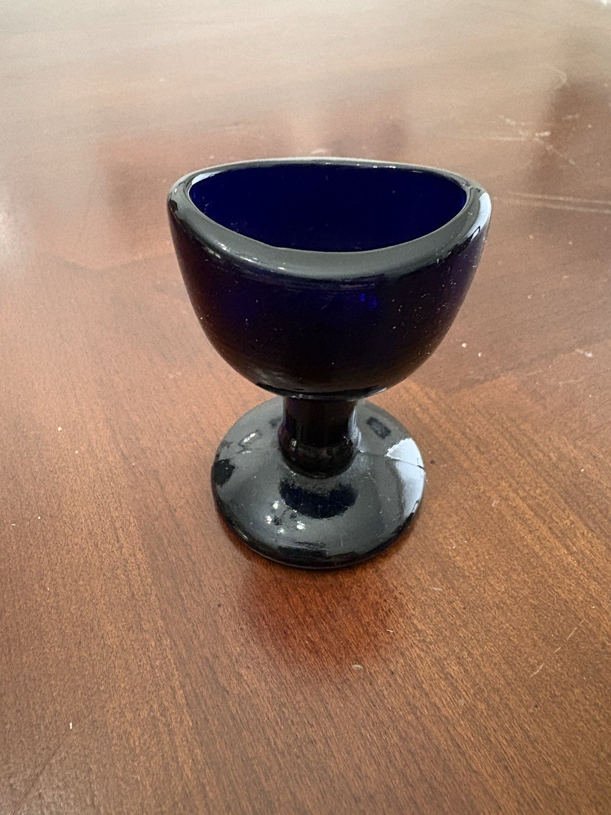 Vintage Collectible Cobalt Blue Eye Wash Bath Cup Made In England