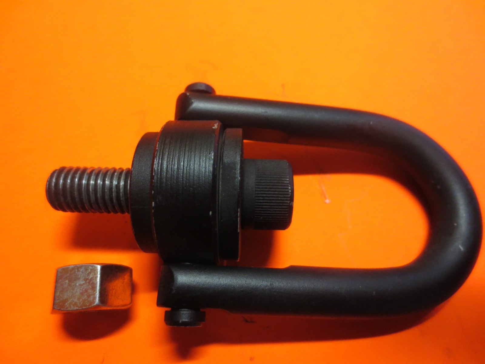 SWIVEL HOIST RING 2,500LB RATING 1/2"-13 THREAD