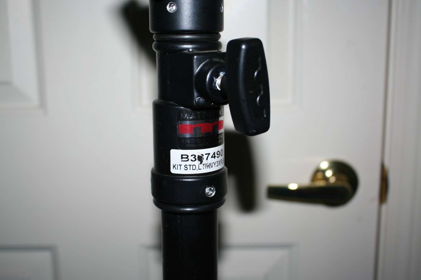 Matthews Hollywood Light/Heavy Triple Riser-Black # B387490 Max. Height 12.4ft