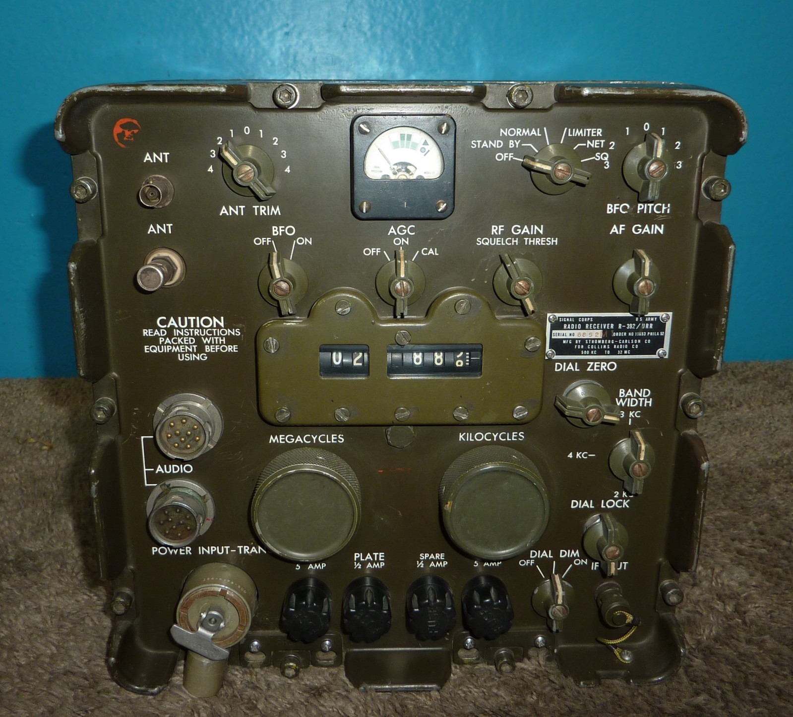 US Army Signal Corps R-392/URR Radio Receiver Stromberg Carlson