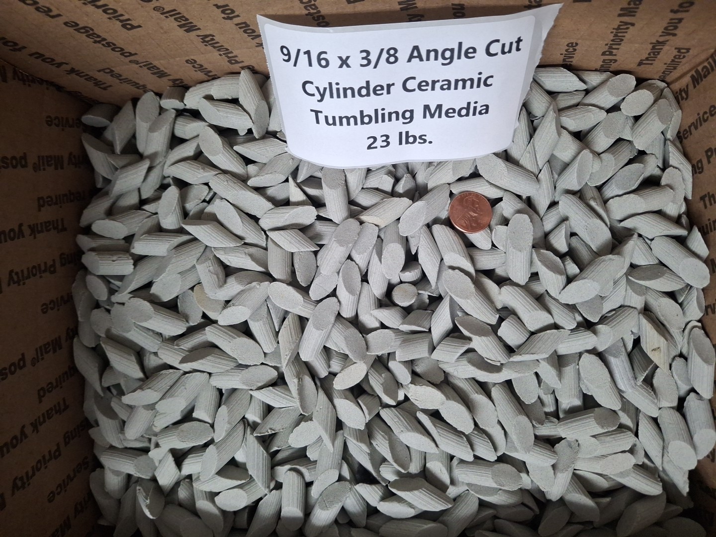 CERAMIC TUMBLING MEDIA 25 pounds of 9/16" x 3/8" Angle Cut Cylinder 23 lbs