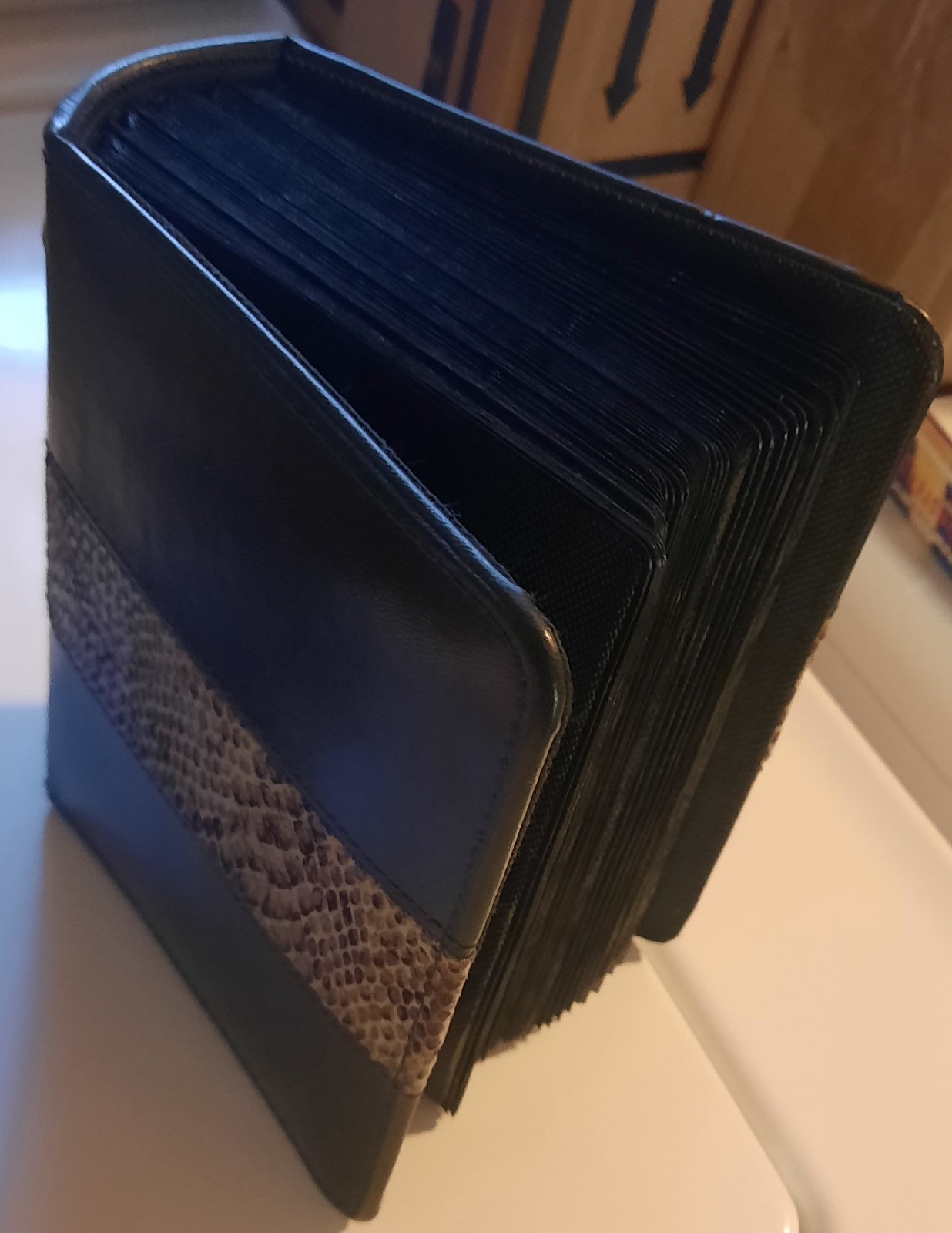 50 Page Photo Album Holds 100 Pictures Leather w/faux Snakeskin