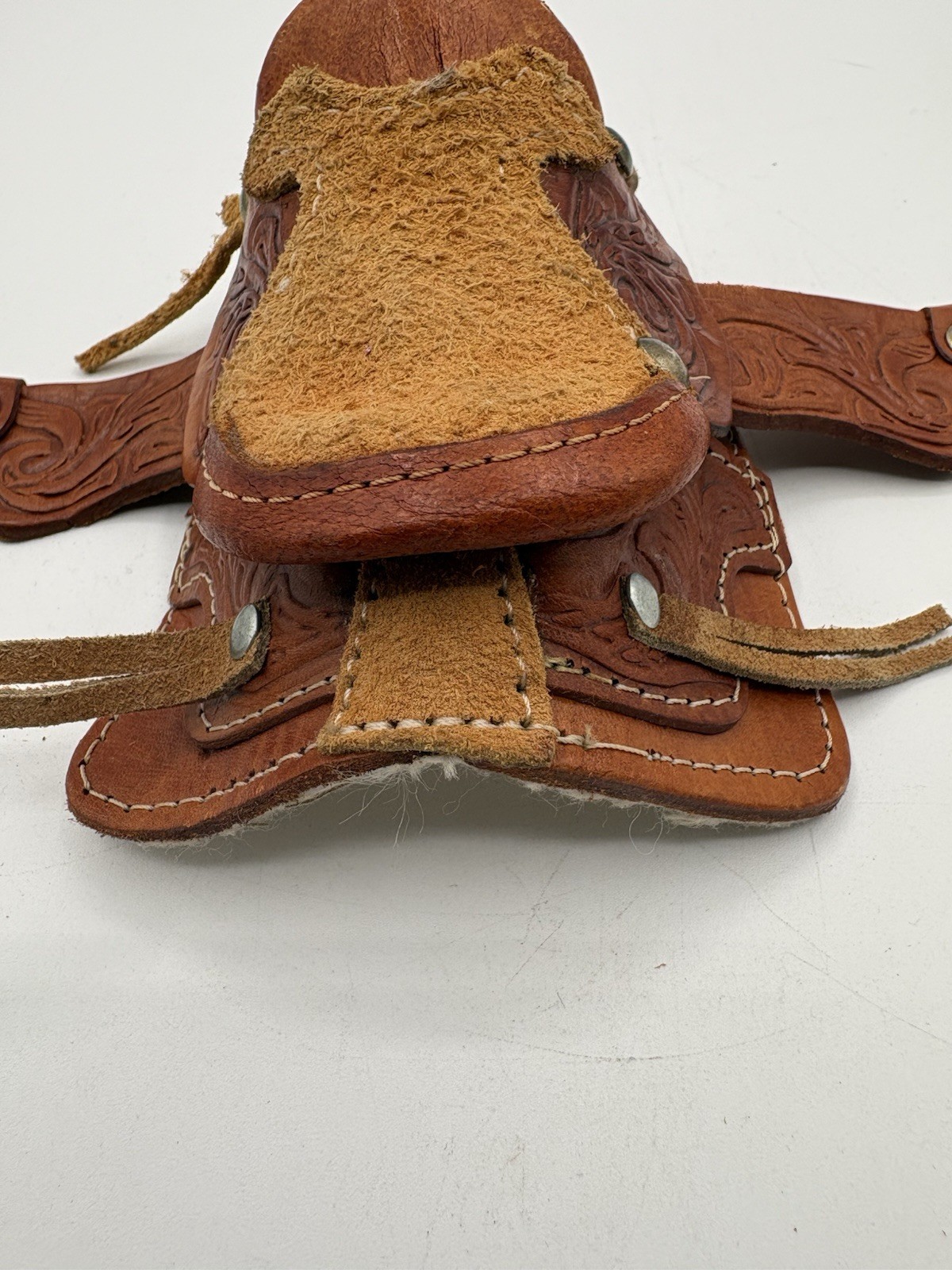 Vintage MINIATURE Western HORSE SADDLE Tooled Leather TOY OR SALESMAN SAMPLE