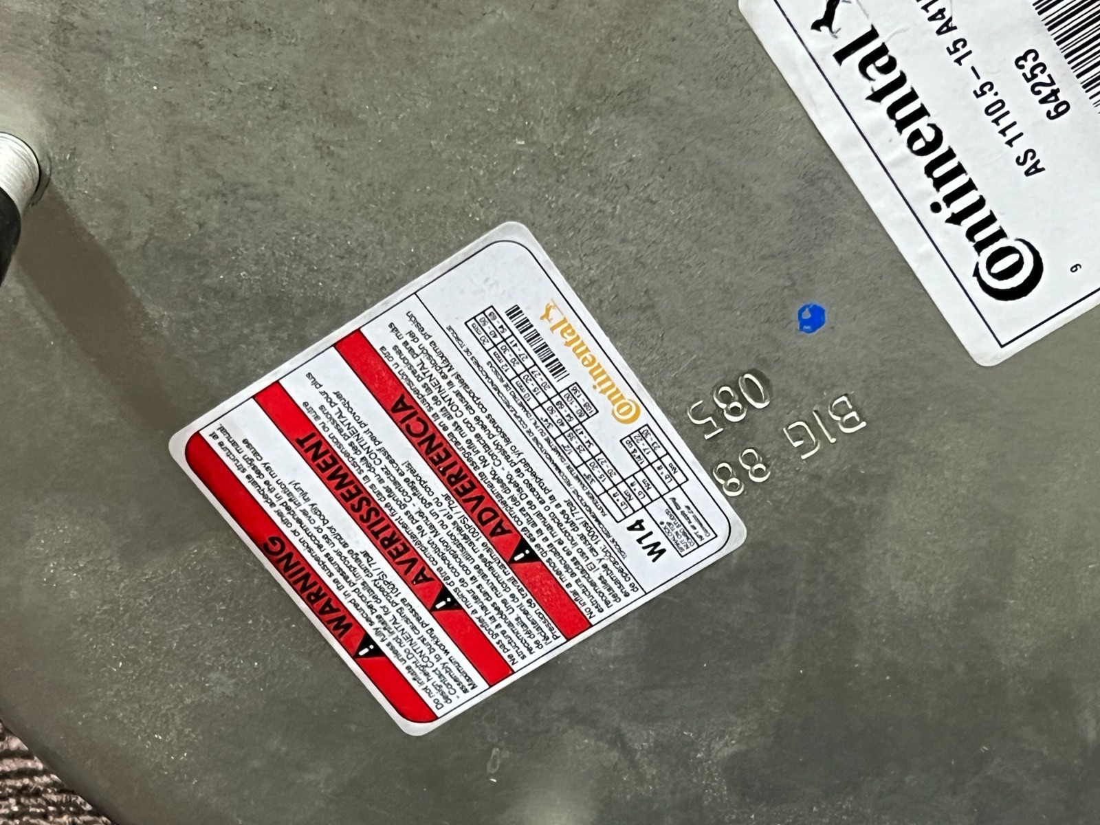 Continental Contitech AS9200 64253 Air Spring Replaces W01-358-9200 1R14-038